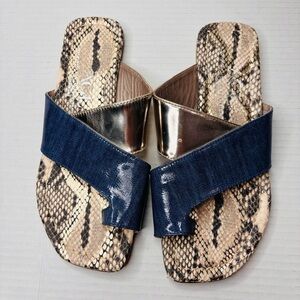 AGL Multicolor Patent Leather Asymmetrical Toe Loop Slide Sandals Size 8